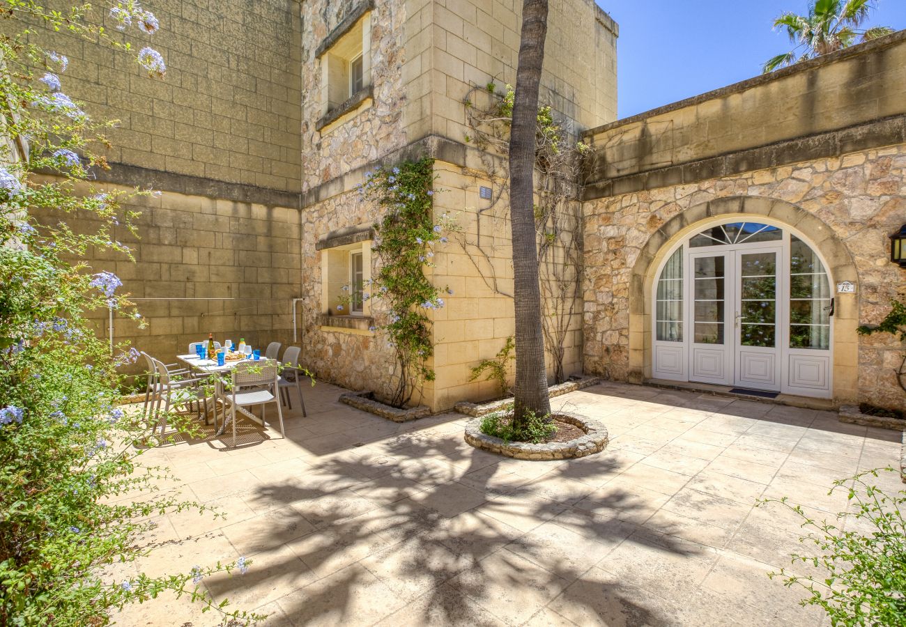 Apartamento en L-Għasri - Villagg tal-Fanal - 4BDR