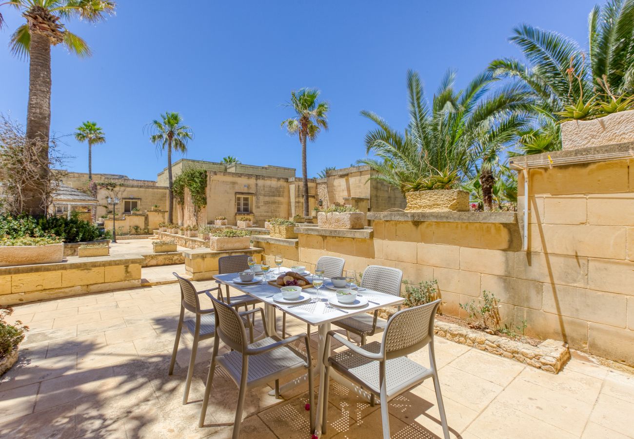 Apartment in L-Għasri - Villagg tal-Fanal - 2BDR